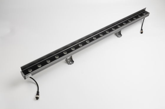 Duvar yıkayıcı alüminyum lamba gövde IP65 manzara derecesi için çift açılı lensli 18W LED