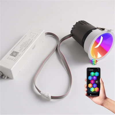 Ultra ince 20W RGBW SPI USC2904 Şarj edilebilir LED reflektörler Yuva dekorasyonu için dairesel anti parlaklık