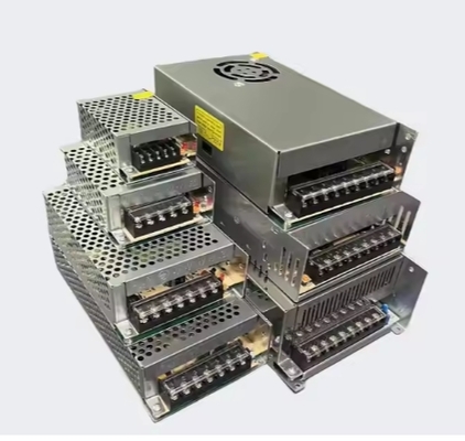 Ultra İnce 5v 12v 24v 48v 36w 60w 100w 150w 200w 300w 400w Sabit Voltaj AC DC Led Anahtarlamalı Güç Kaynağı