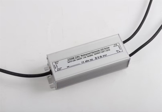 Yüksek verimlilikli 300W Su geçirmez Alüminyum DC12V LED LED Işıklandırma Güç kaynağı