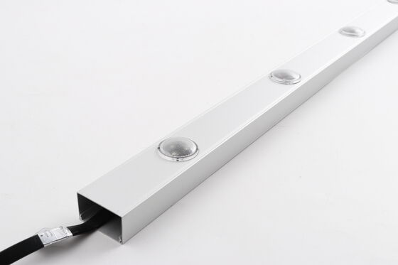 12V 24V 36V Su geçirmez IP67 Uzun mesafe iletimi LED Piksel RGBW Nokta Işıklar Noel Dekoratif Dış Yapı Cephesi Işıklandırması